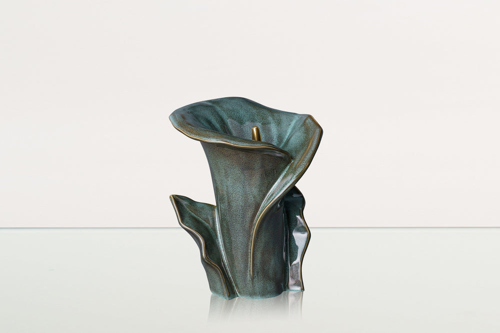 Pulvis Art Urns Adult Size Urn Calla Flower Memorial Urn for Ashes - Medium Urn | Oily Green Melange