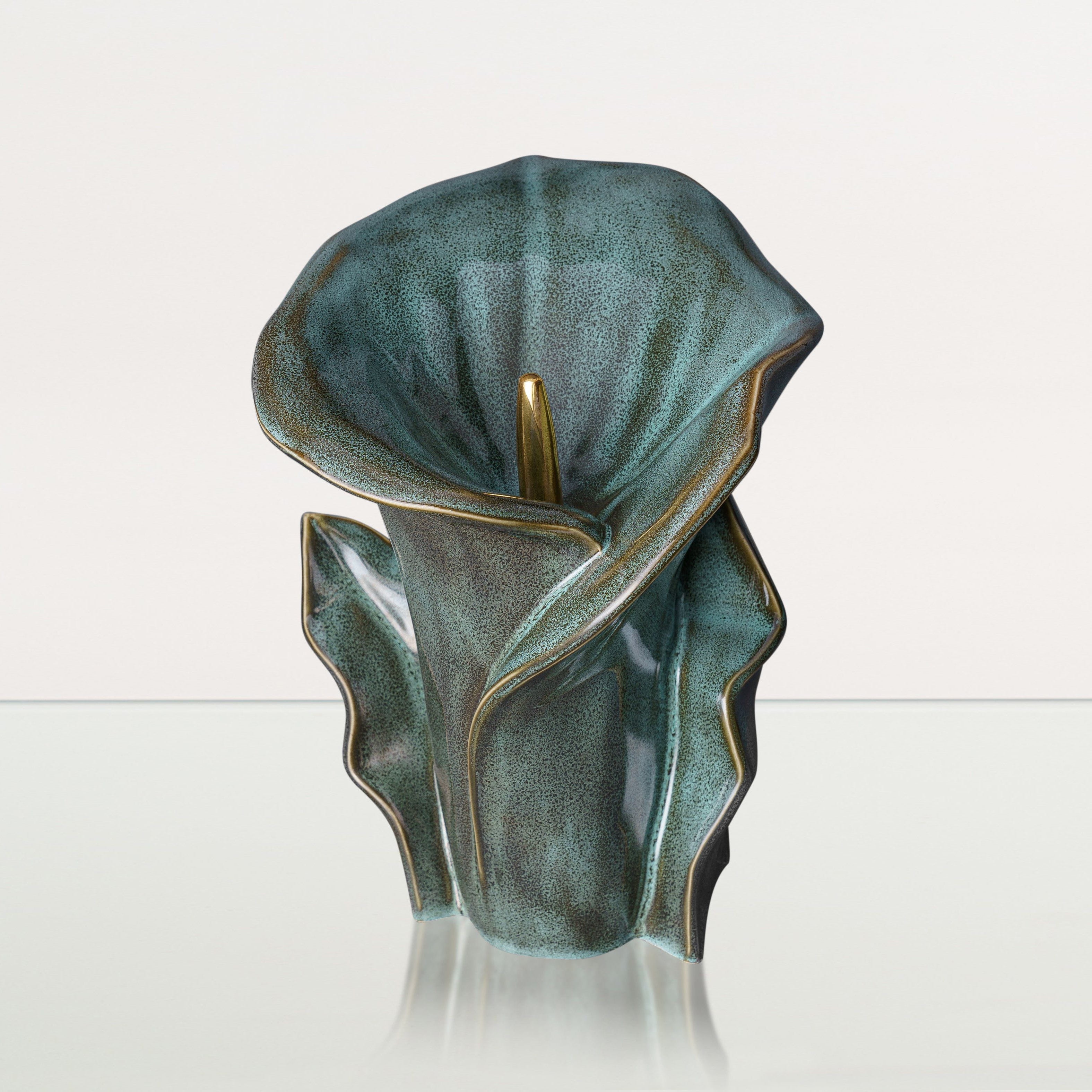 Calla Flower Memorial Urn for Ashes - Medium Urn | Oily Green Melange - Pulvis Art Urns