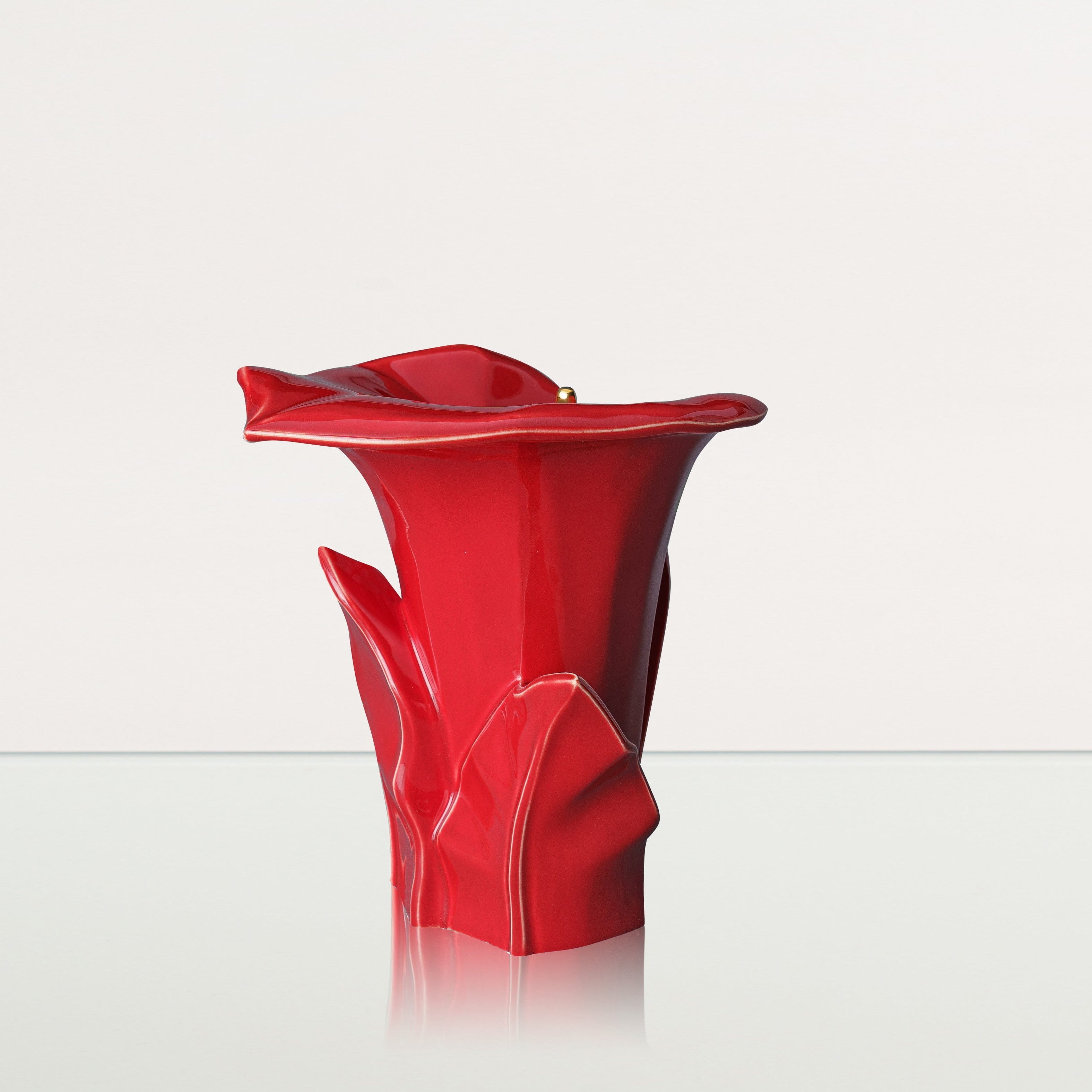 Calla Flower Memorial Urn for Ashes - Medium Urn | Red - Pulvis Art Urns