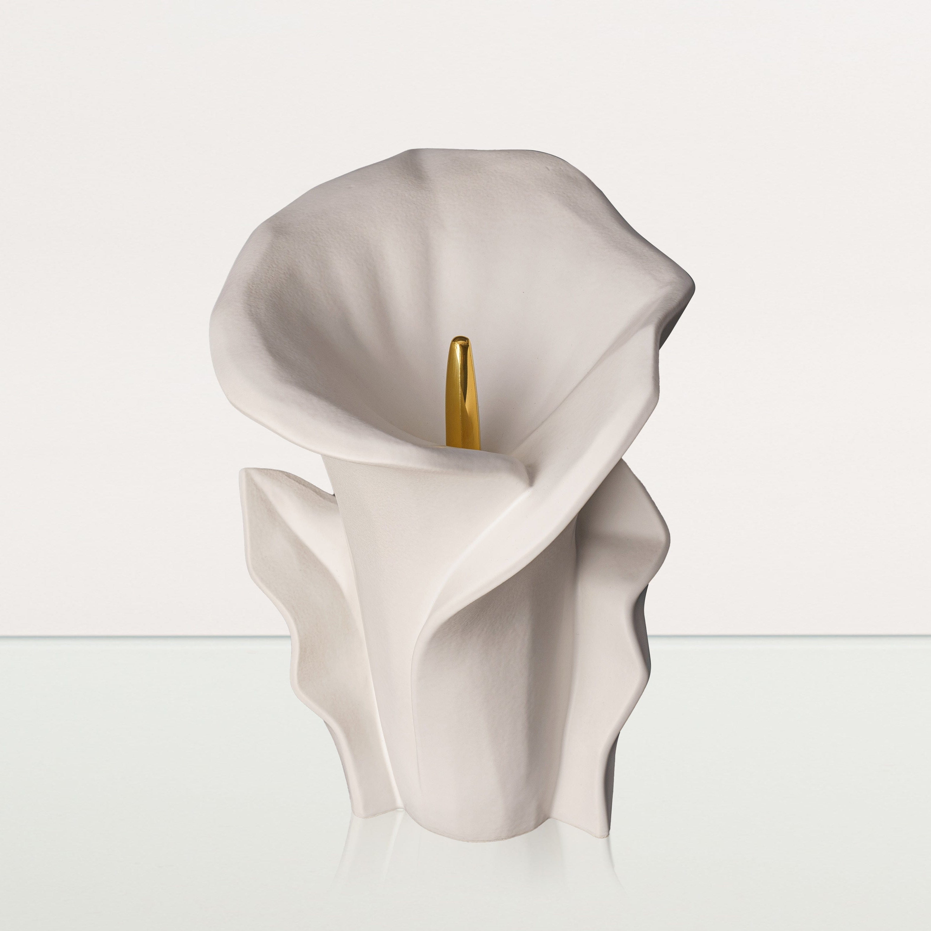 Calla Flower Memorial Urn for Ashes - Medium Urn | White Matte - Pulvis Art Urns