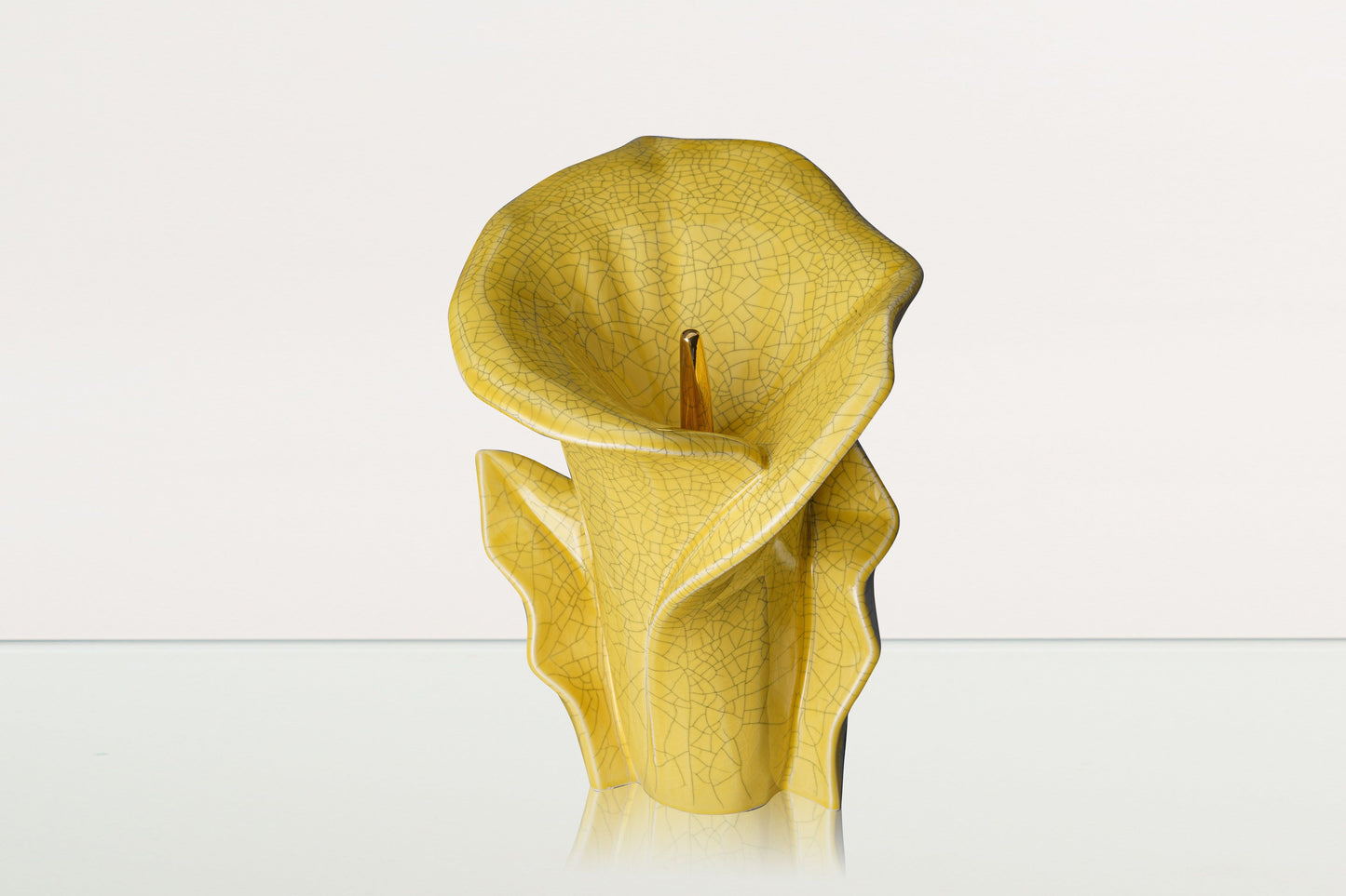 
                  
                    Pulvis Art Urns Adult Size Urn Calla Flower Memorial Urn for Ashes - Medium Urn | Yellow Craquelure
                  
                