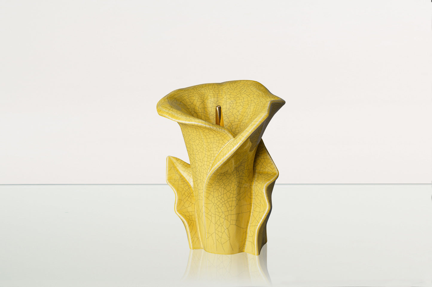 
                  
                    Pulvis Art Urns Adult Size Urn Calla Flower Memorial Urn for Ashes - Medium Urn | Yellow Craquelure
                  
                