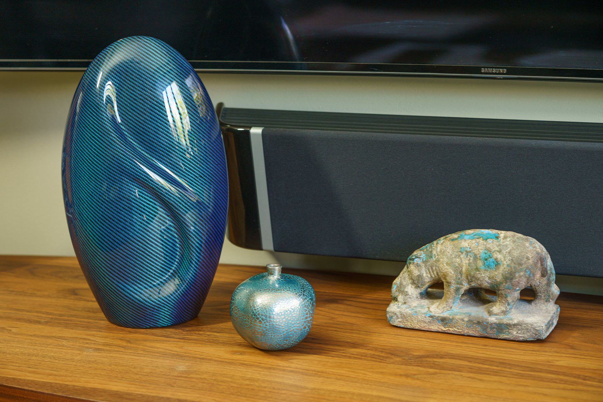 Carbon Fiber Cremation Urn "Eternity" - Twill Weave Carbon | Blue Urn - Pulvis Art Urns