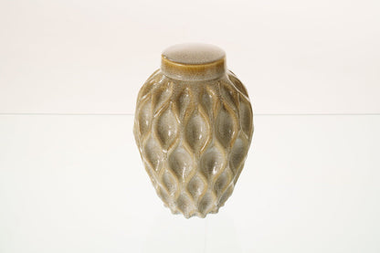 Cremation Urn "Echo" - 3D Printed Ceramic Urn | Light Sand Melange | Large - Pulvis Art Urns