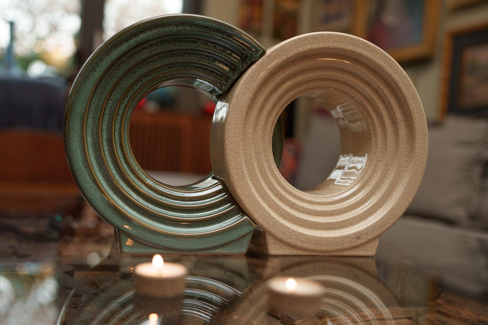 Pulvis Art Urns Adult Size Urn Cremation Urn "Solace" - Adult Memorial Urn | Oily Green Melange | Ceramic