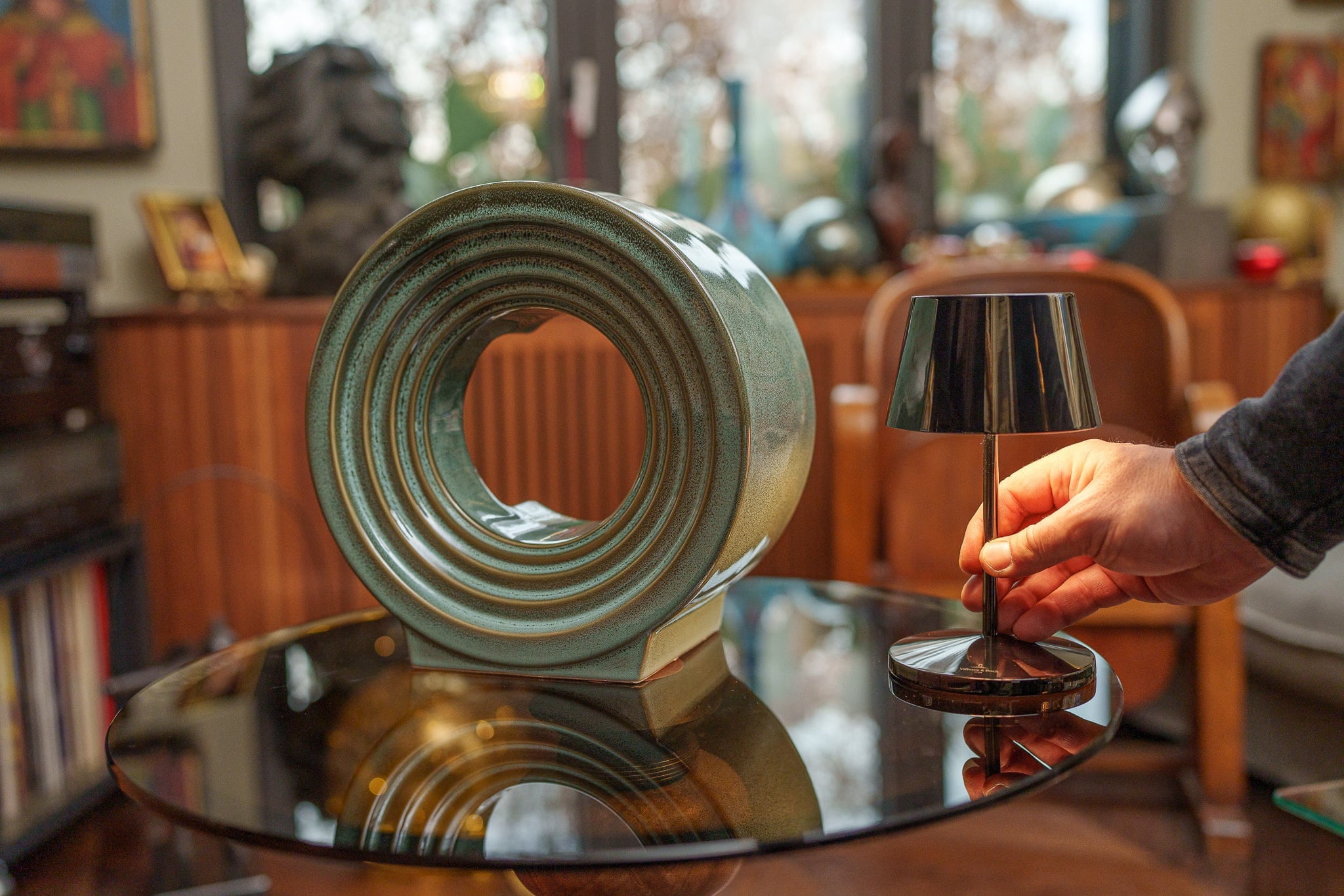 Pulvis Art Urns Adult Size Urn Cremation Urn "Solace" - Adult Memorial Urn | Oily Green Melange | Ceramic