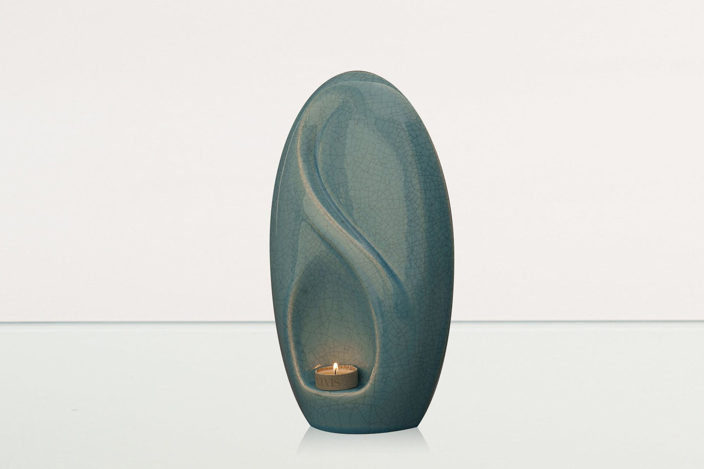 
                  
                    Pulvis Art Urns Adult Size Urn Eternity Handmade Cremation Urn for Ashes - Large Urn | Blue Craquelure
                  
                