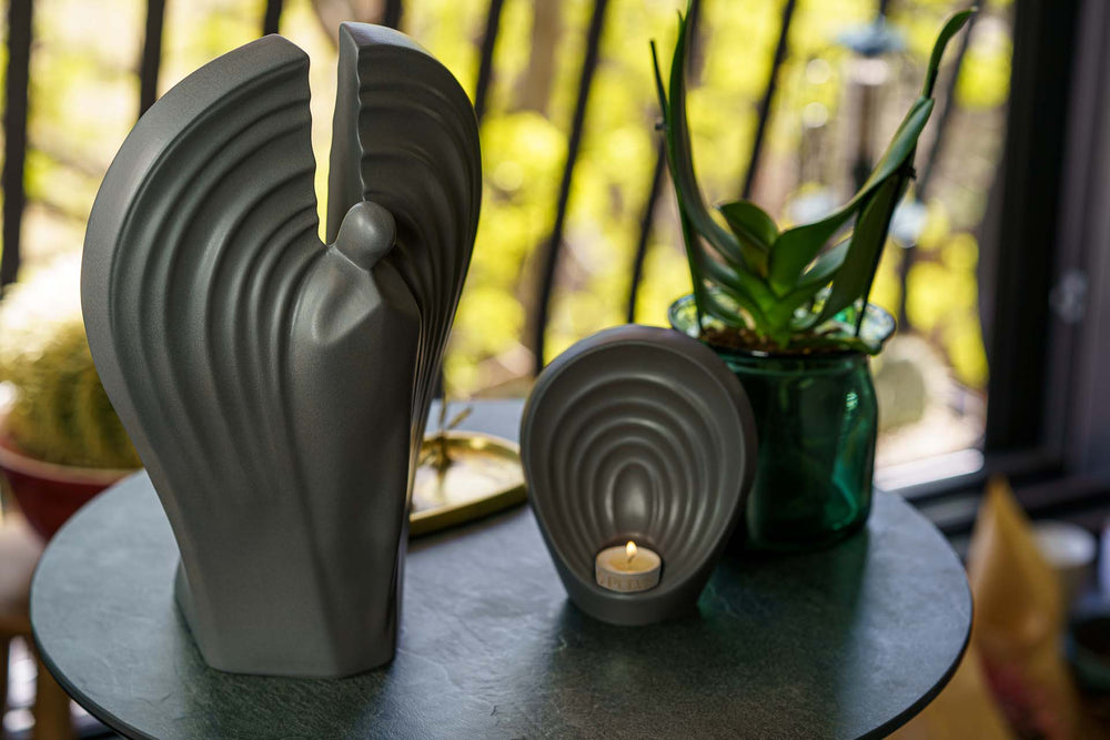 
                  
                    Pulvis Art Urns Adult Size Urn Guardian Handmade Cremation Urn for Ashes - Large | Gray Matte | Ceramic
                  
                
