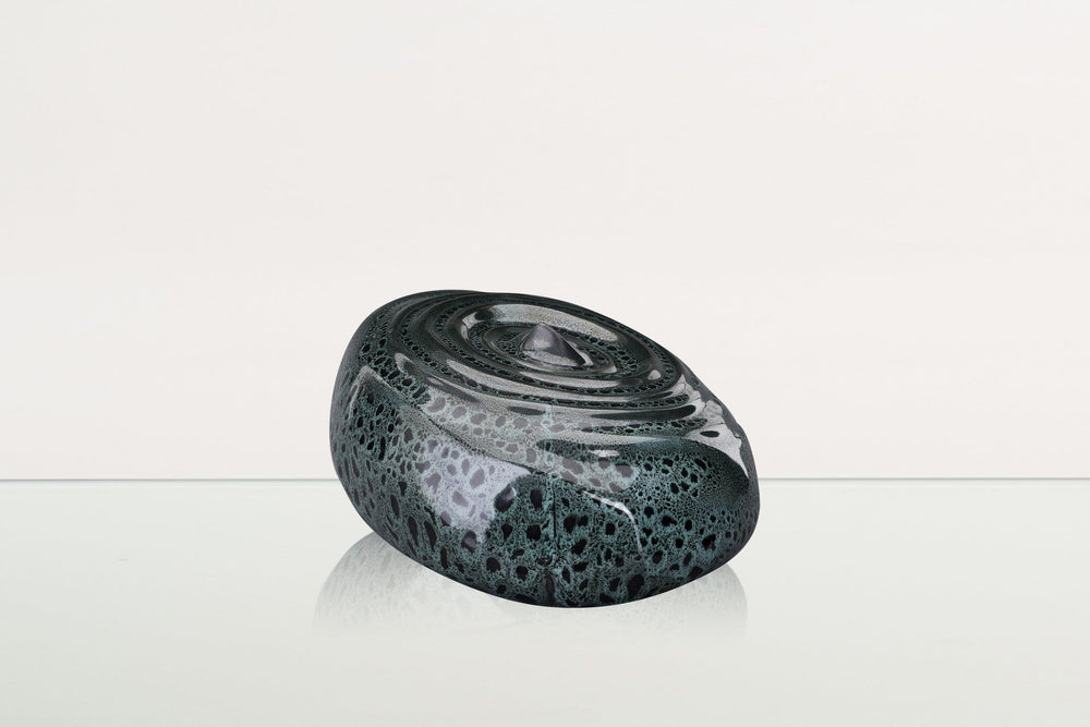Pulvis Art Urns Adult Size Urn Handmade Cremation Urn for Ashes "Resonance" - Large Urn | Black Melange | Ceramic