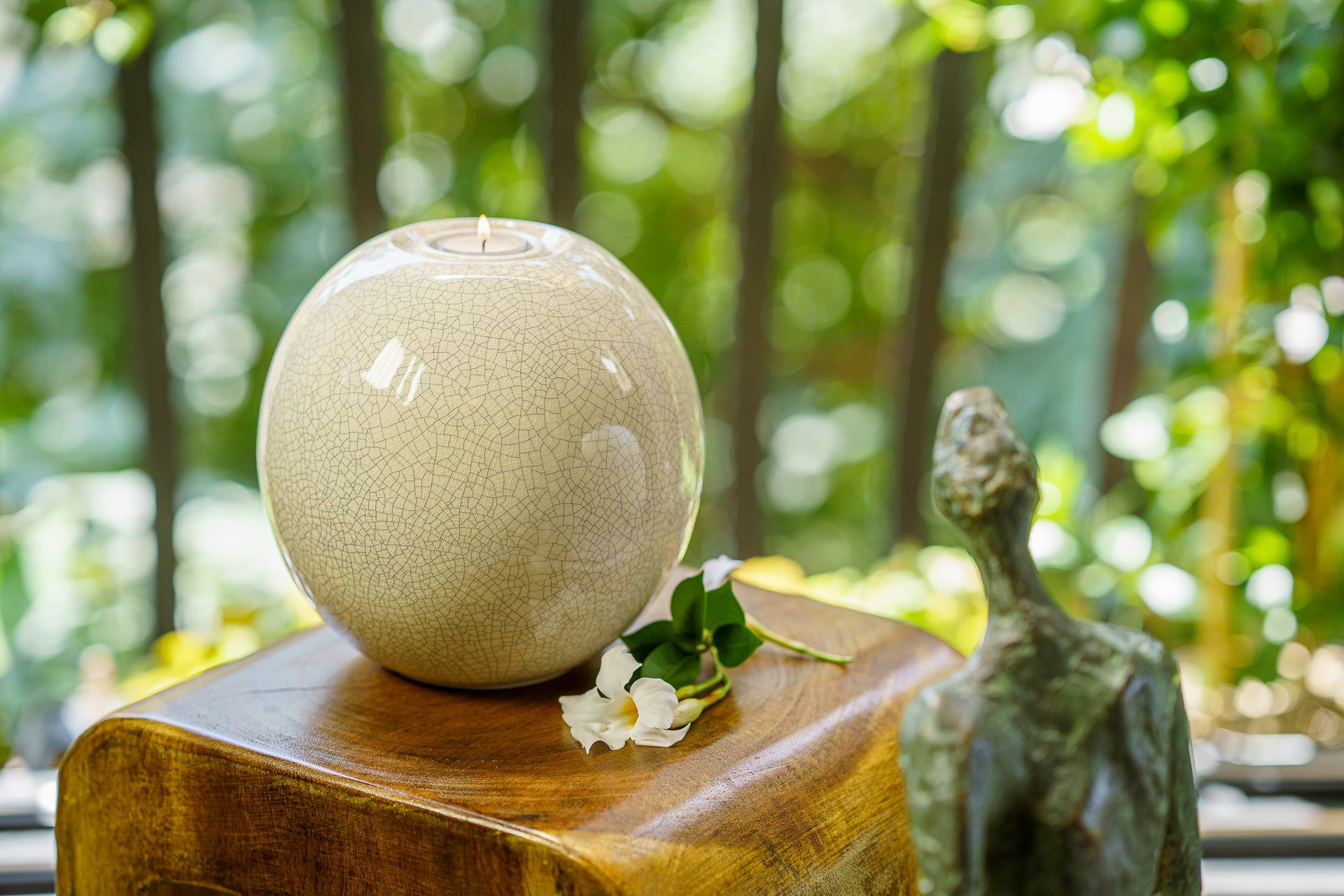 Handmade Cremation Urn "Harmony" - Large | Craquelure | Ceramic Urn - Pulvis Art Urns