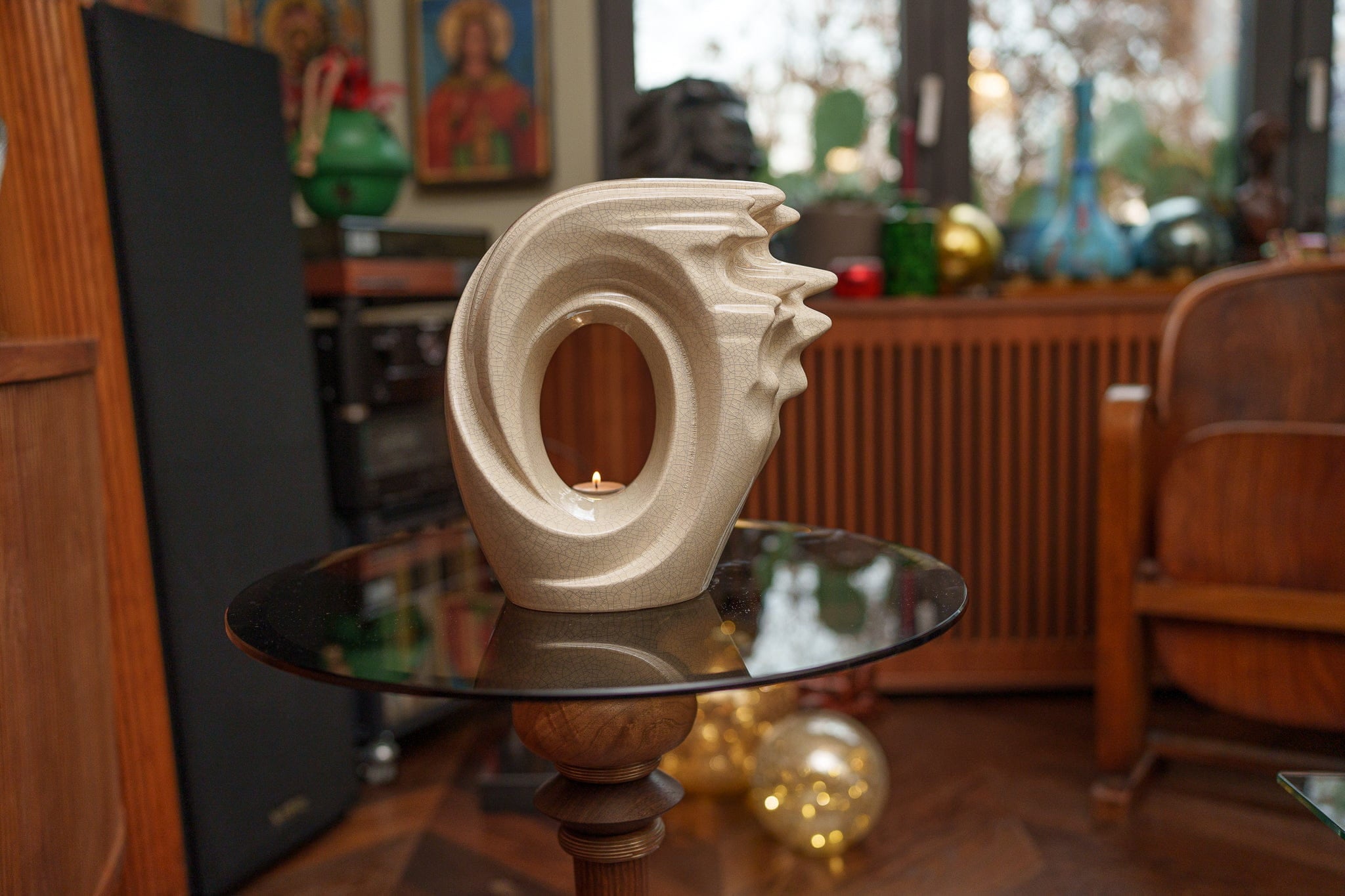 Pulvis Art Urns Adult Size Urn Handmade Cremation Urn "Zephyr" - Adult Ceramic Urn | Craquelure