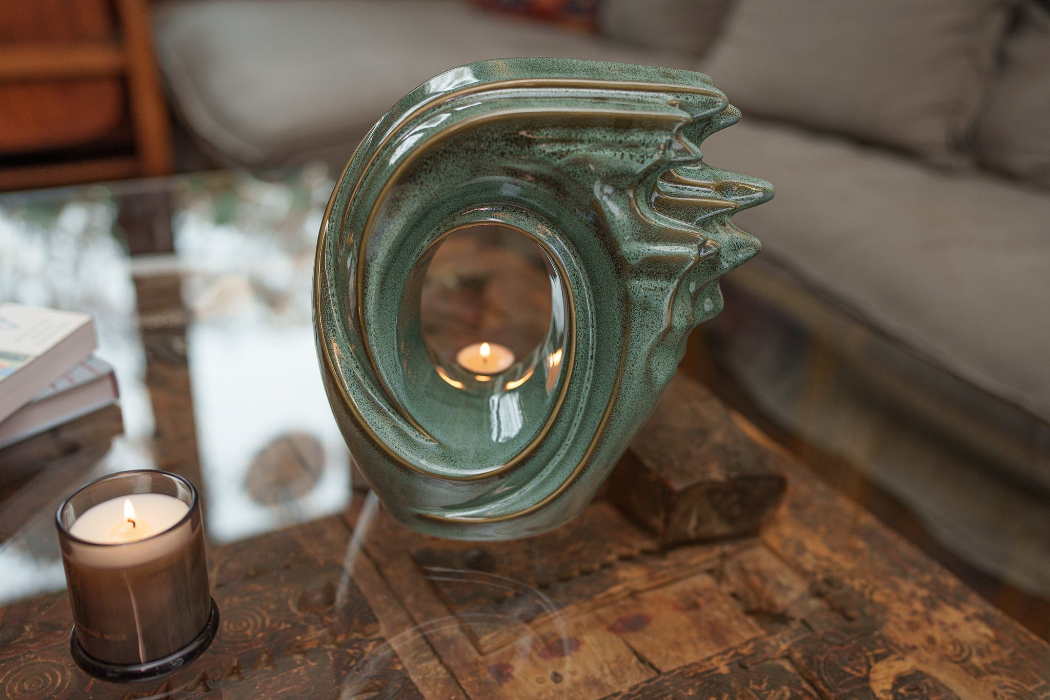 Pulvis Art Urns Adult Size Urn Handmade Cremation Urn "Zephyr" - Adult Ceramic Urn | Oily Green Melange