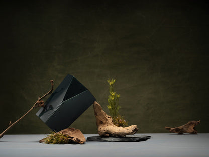 Handmade Urn "Crystal" - Stainless Steel | Dark Granite - Pulvis Art Urns