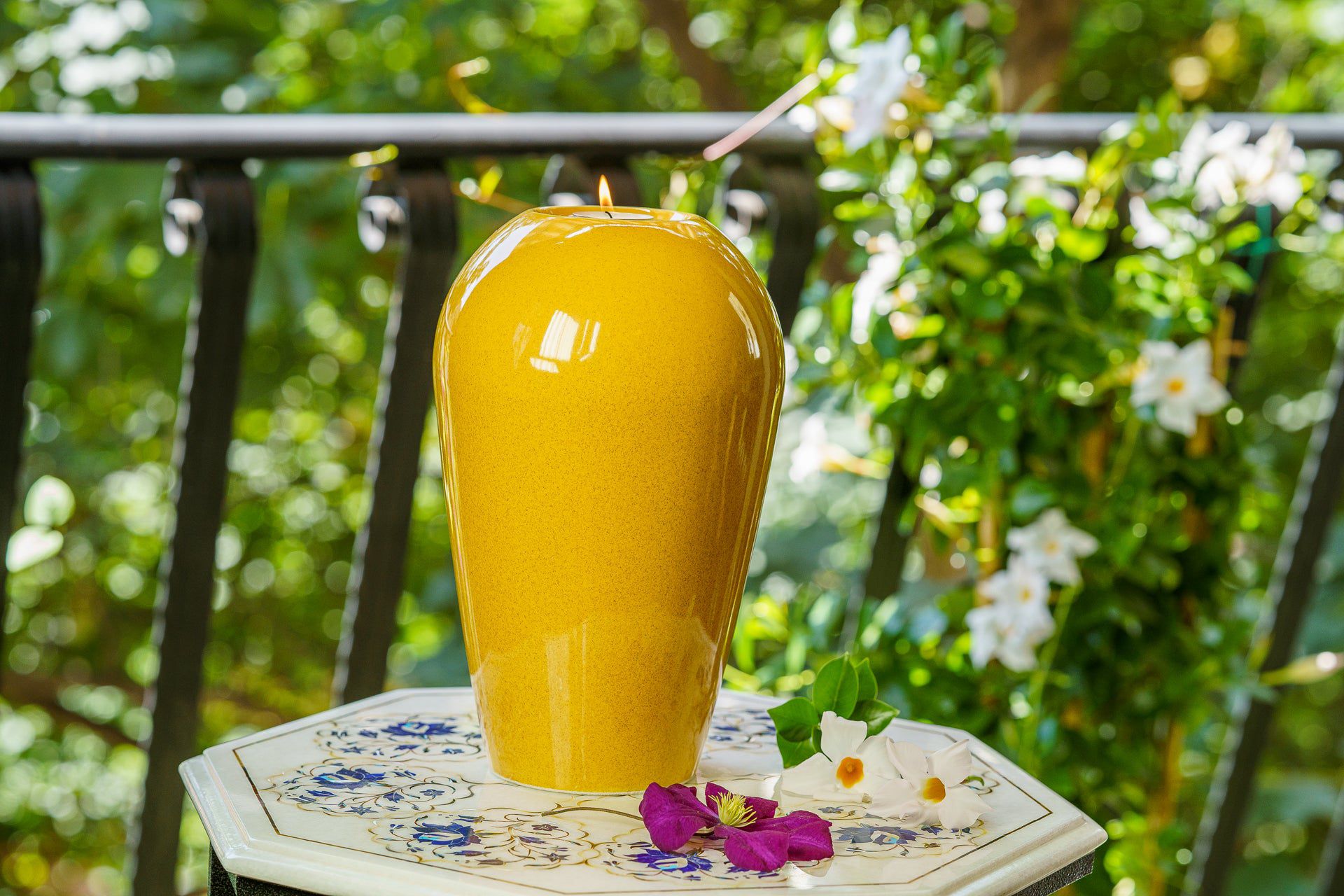 Memorial Cremation Urn "Serenity" - Large | Amber Yellow | Ceramic Urn - Pulvis Art Urns