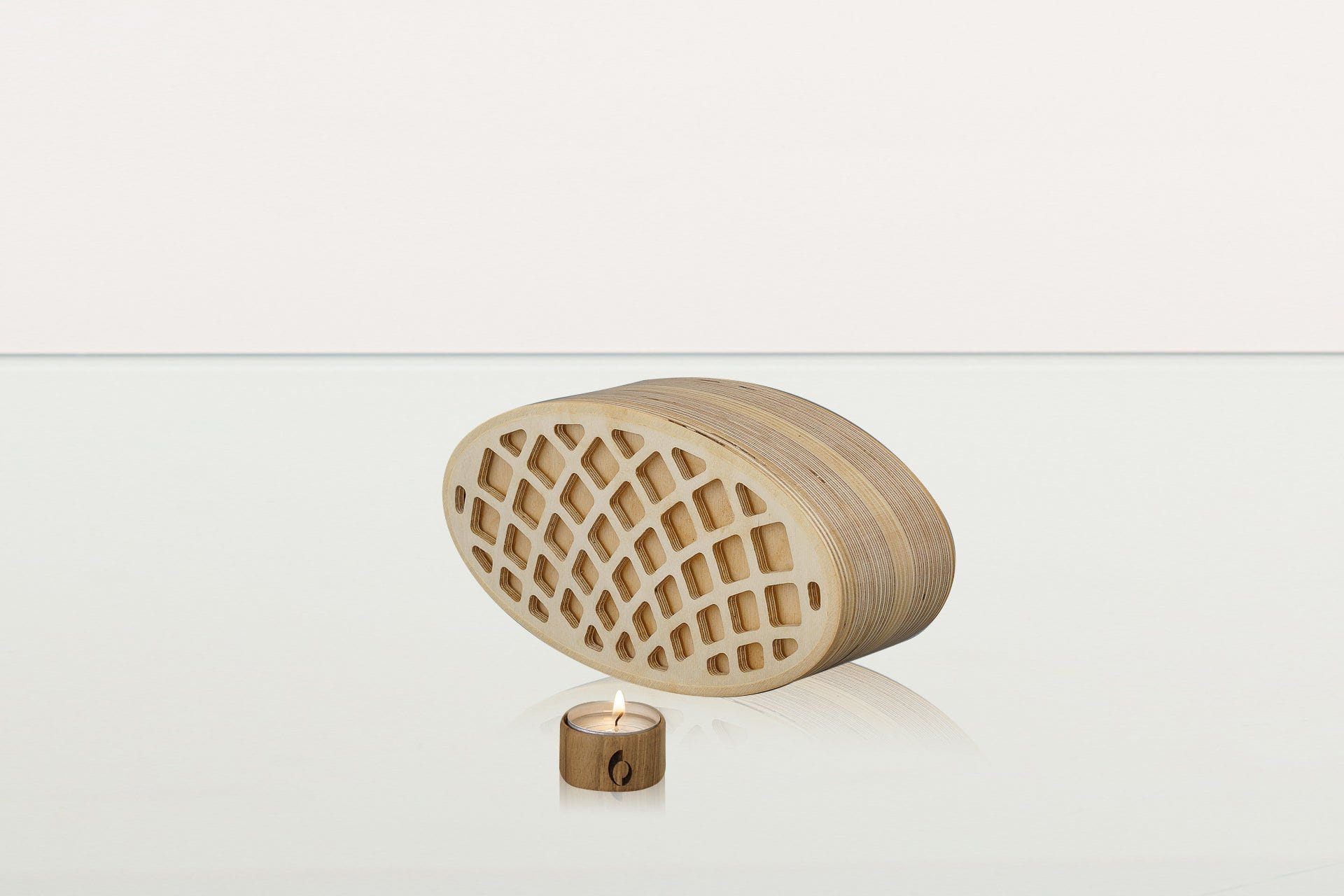 Wooden Cremation Urn "Remembrance" - Handmade - Rhomb Urn - Pulvis Art Urns