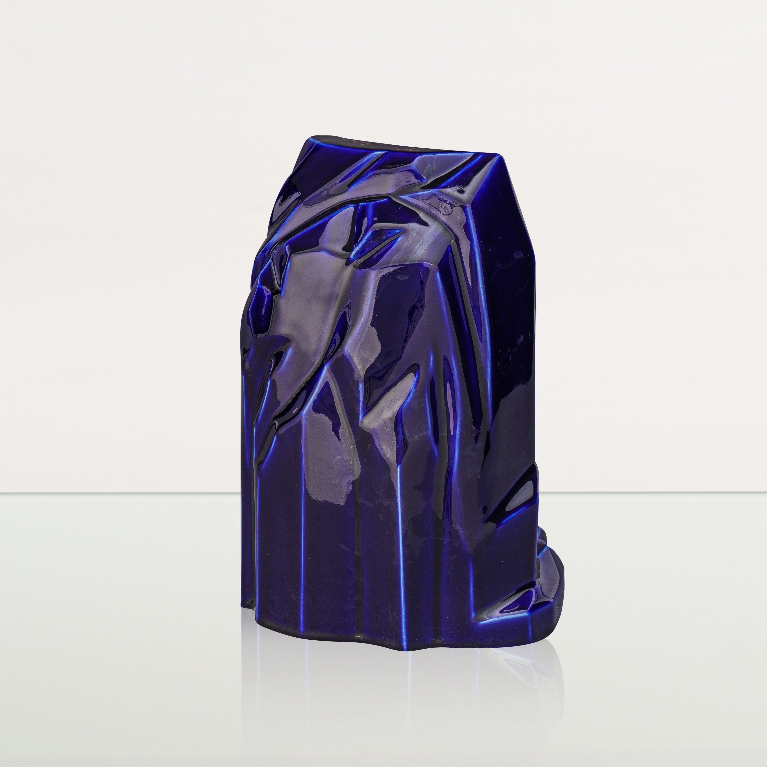 Zodiac Urn for Ashes "Aquarius" - Large | Star Sign Urn - Pulvis Art Urns