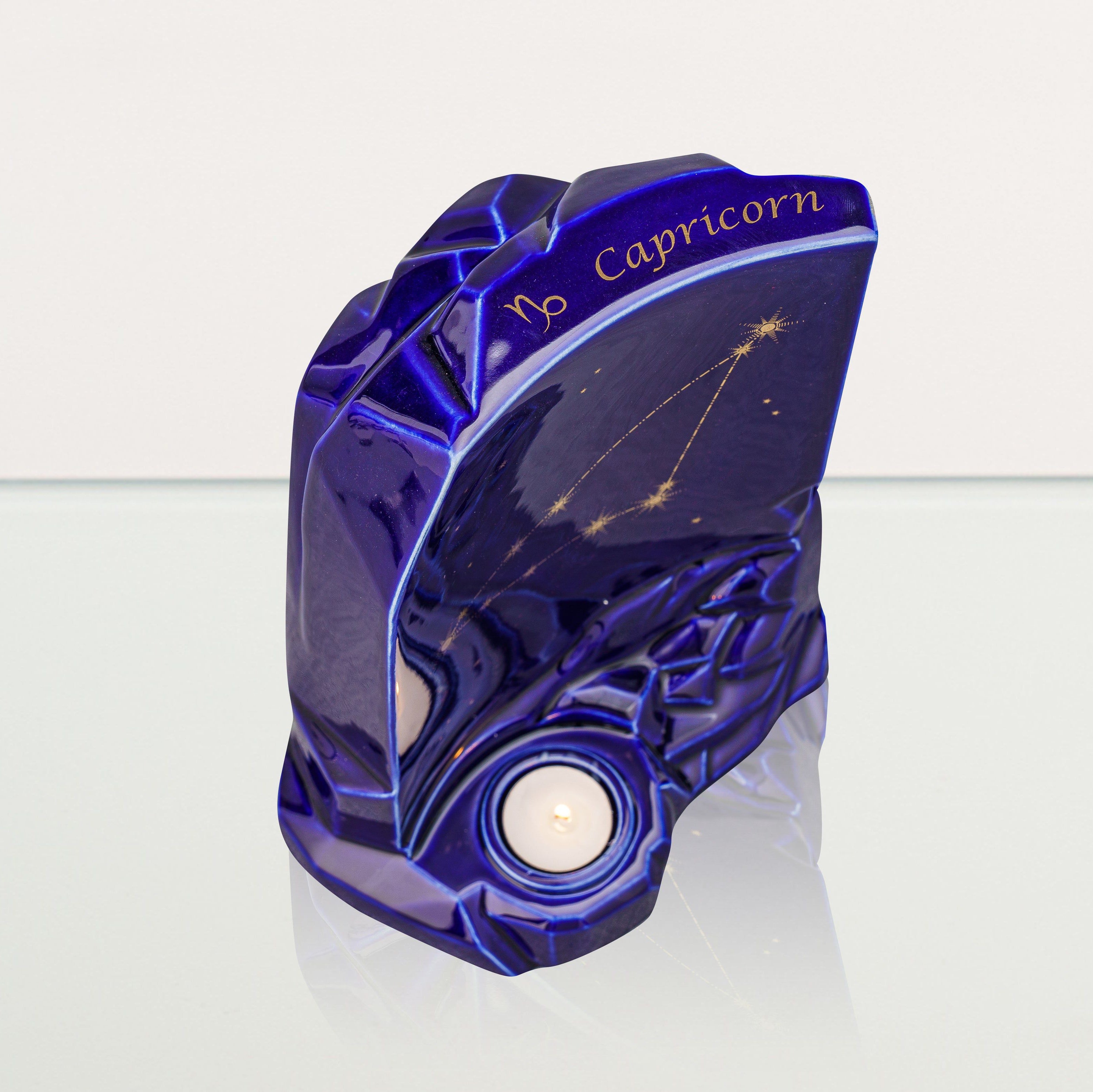 Zodiac Urn for Ashes "Capricorn" - Large | Star Sign Urn - Pulvis Art Urns