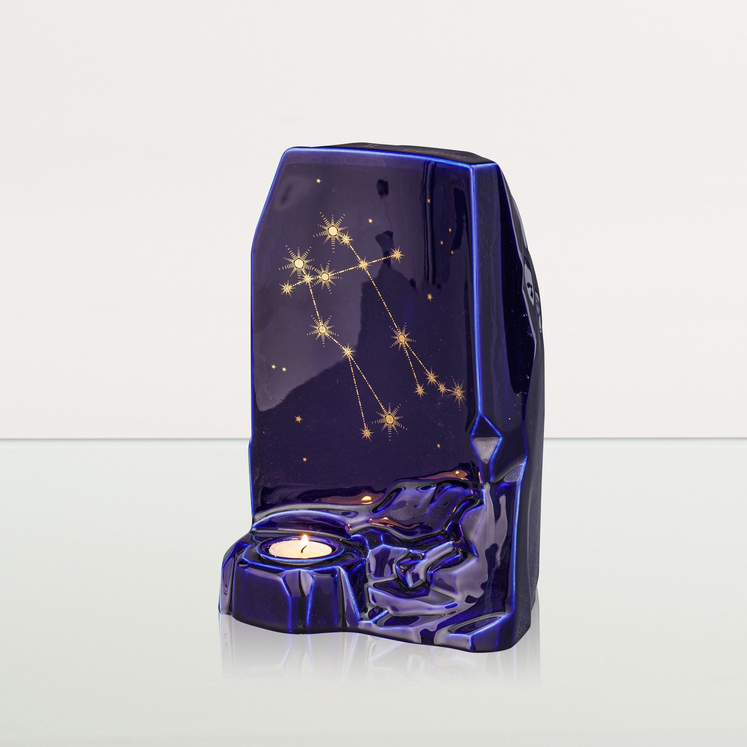 Zodiac Urn for Ashes "Gemini" - Large | Star Sign Urn - Pulvis Art Urns