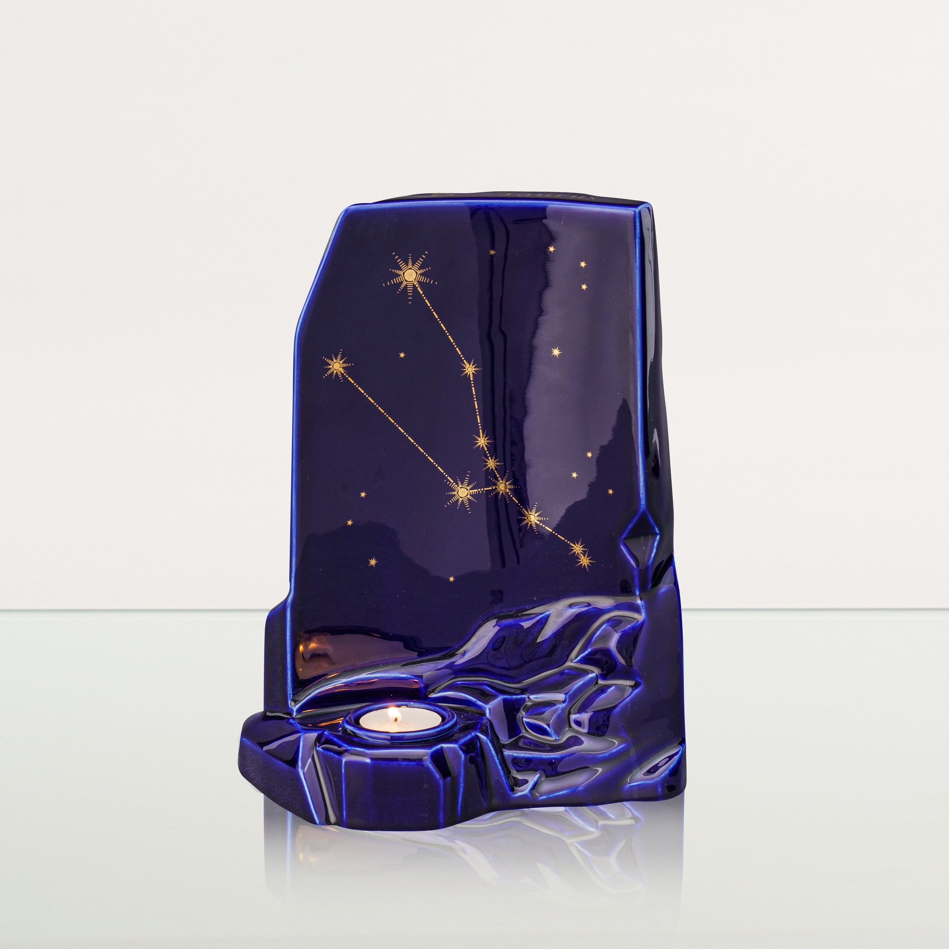 Zodiac Urn for Ashes "Taurus" - Large | Star Sign Urn - Pulvis Art Urns