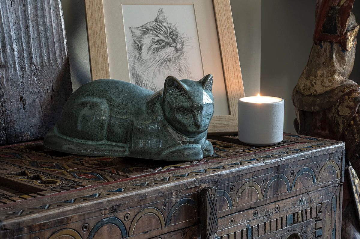 Cat Memorial Bundle - 4 Pieces - Portrait | Urn | Nameplate Holder | Scented Candle - Pulvis Art Urns
