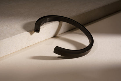 Cremation Bracelet – Elegance | Stainless Steel | Memorial Jewelry | Black - Pulvis Art Urns