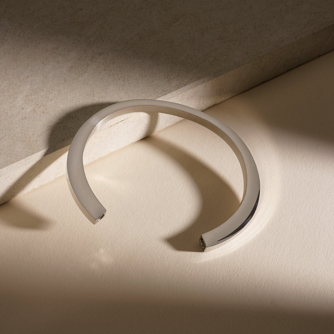 Cremation Bracelet – Elegance | Stainless Steel | Memorial Jewelry | Silver Finish - Pulvis Art Urns