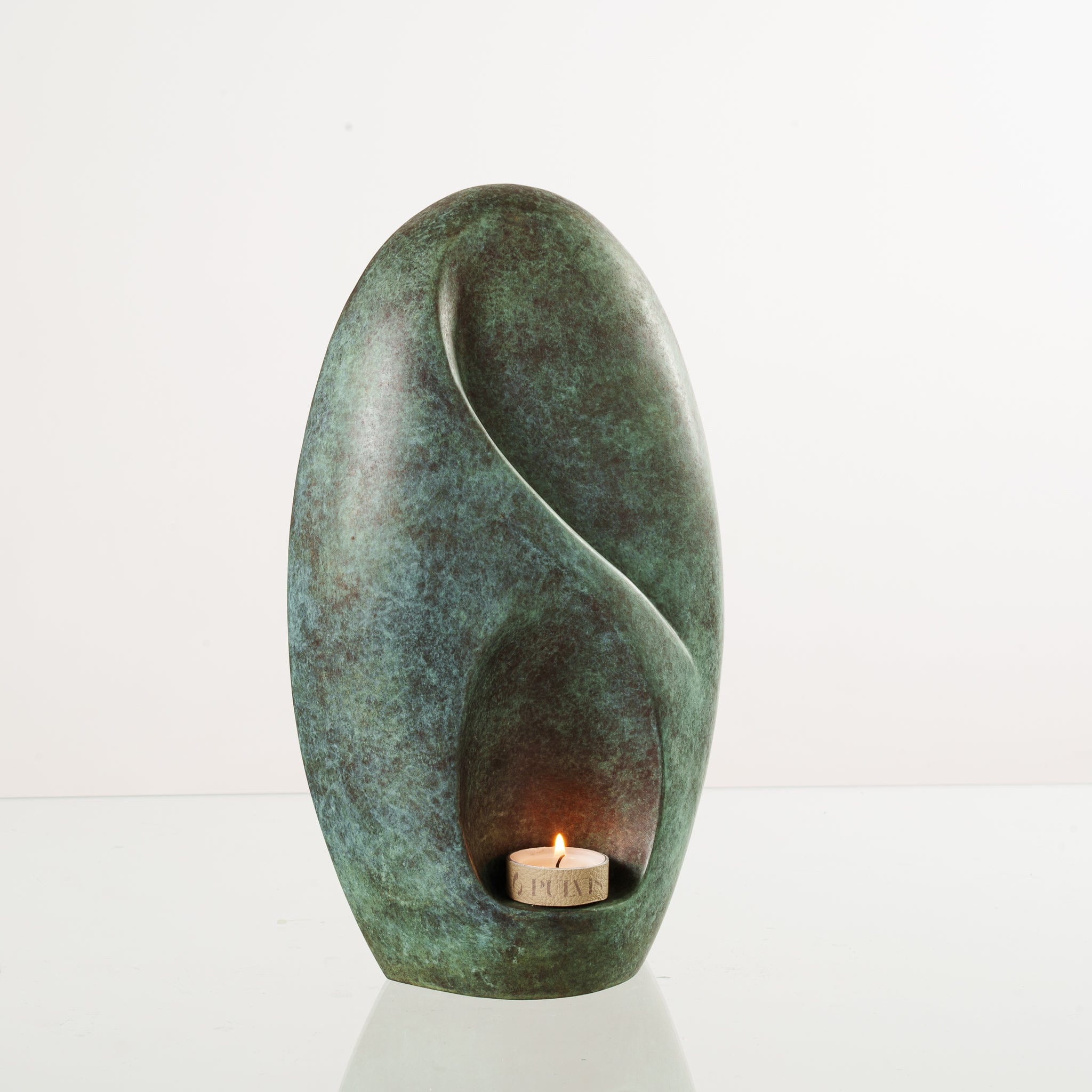 Pulvis Art Urns Exclusive Urn Cast Bronze Cremation Urn "Eternity" - Green Patina | Exclusive Bronze Urn