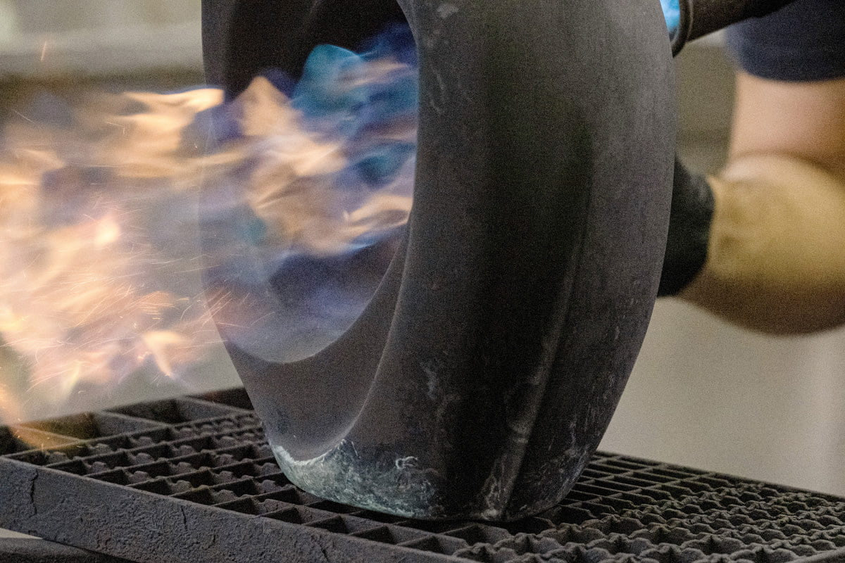 Pulvis Art Urns Exclusive Urn Cast Bronze Cremation Urn "The Passage" - Green Patina | Exclusive Bronze Urn