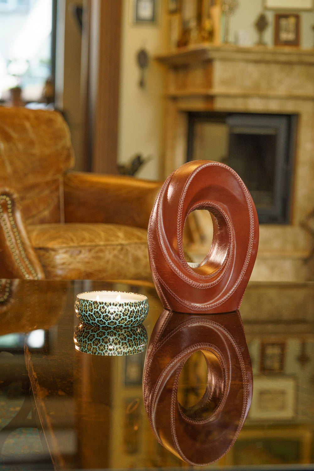 Pulvis Art Urns Exclusive Urn Handmade Cremation Urn for Ashes "The Passage" - Genuine Leather