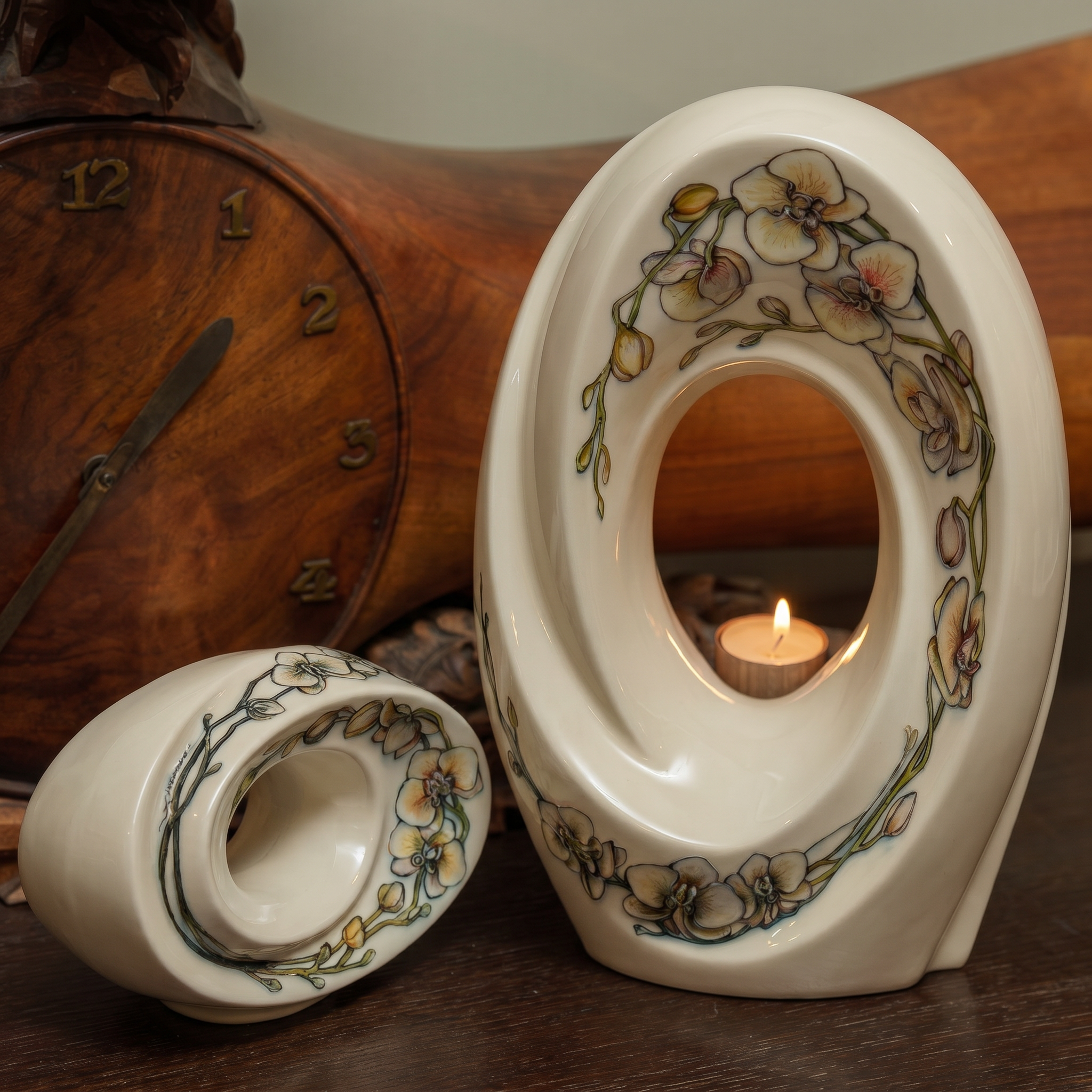 Handmade Decorated Keepsake "The Passage - Orchids" | Ceramic - Pulvis Art Urns