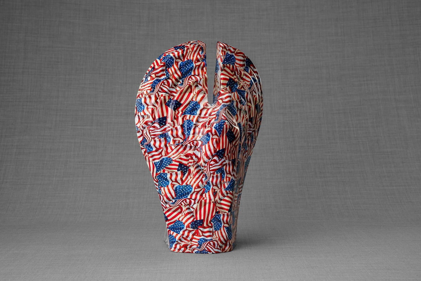 
                  
                    Pulvis Art Urns Exclusive Urn HydroGraphics Urn "Guardian - America" - Large | Ceramic | Hydro Dipping
                  
                