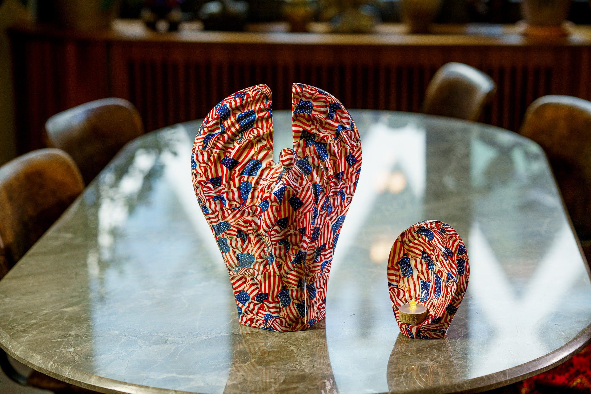 HydroGraphics Urn "Guardian - America" - Large | Ceramic | Hydro Dipping - Pulvis Art Urns