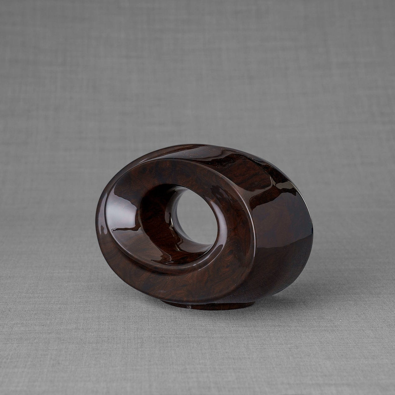 HydroGraphics Urn "The Passage - Mahagony" - Keepsake | Ceramic | Hydro Dipping - Pulvis Art Urns