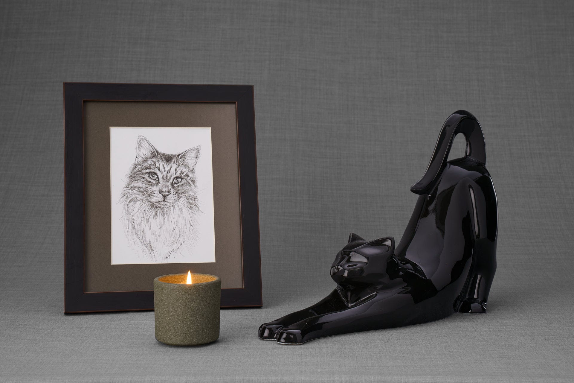 Grace Memorial Bundle - 4 Pieces - Portrait | Urn | Nameplate Holder | Scented Candle - Pulvis Art Urns