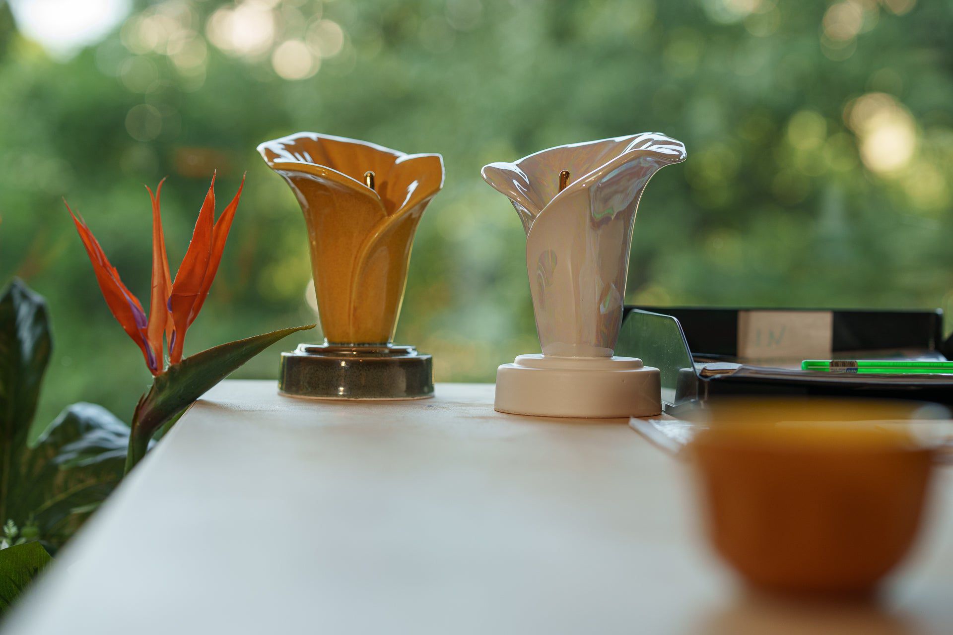 Calla Lily Keepsake Urn - Amber Yellow | Ceramic - Pulvis Art Urns