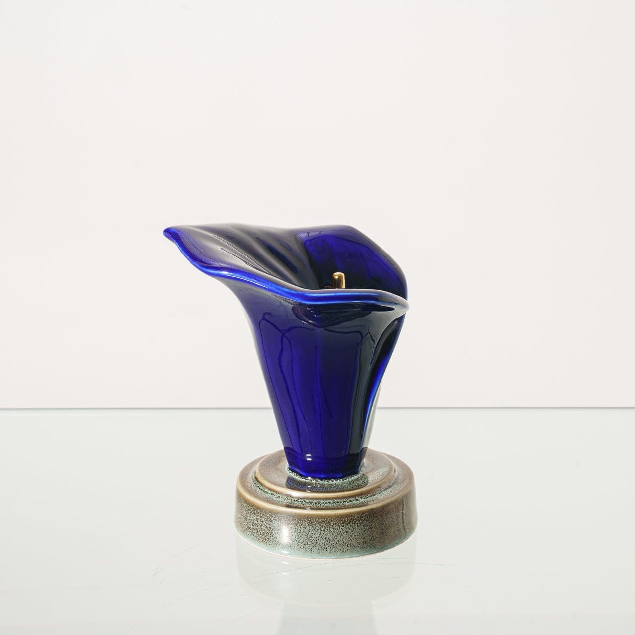Calla Lily Keepsake Urn - Blue Night | Ceramic - Pulvis Art Urns