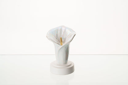 Calla Lily Keepsake Urn - Pearly White | Ceramic - Pulvis Art Urns