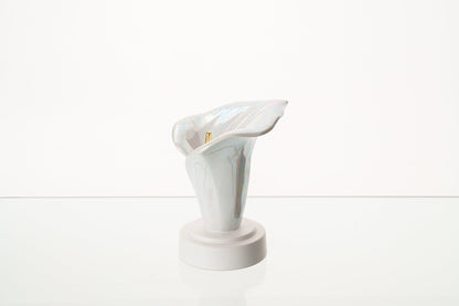 Calla Lily Keepsake Urn - Pearly White | Ceramic - Pulvis Art Urns