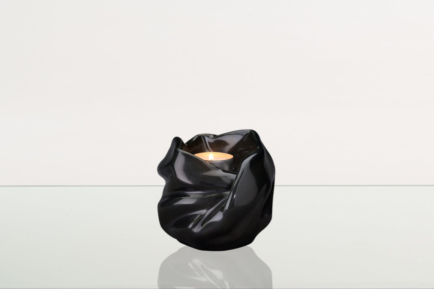 Pulvis Art Urns Keepsake Urn Cremation Keepsake Urn For Ashes With Candle | Black Gloss | Ceramic Urn