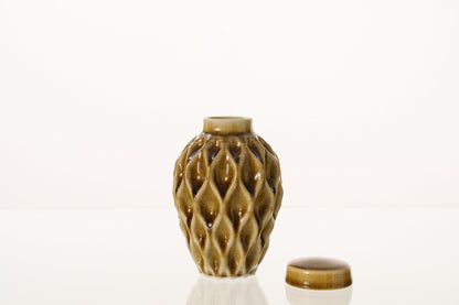 Cremation Urn "Echo" - 3D Printed Ceramic Urn | Dark Sand | Keepsake - Pulvis Art Urns