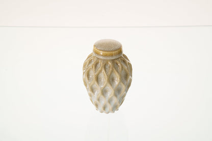 Cremation Urn "Echo" - 3D Printed Ceramic Urn | Light Sand Melange | Keepsake - Pulvis Art Urns
