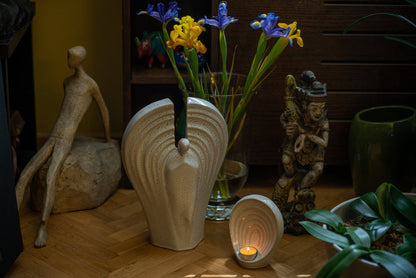 Handmade Cremation Keepsake Urn "Guardian" - Small Urn | Off-white | Ceramic - Pulvis Art Urns