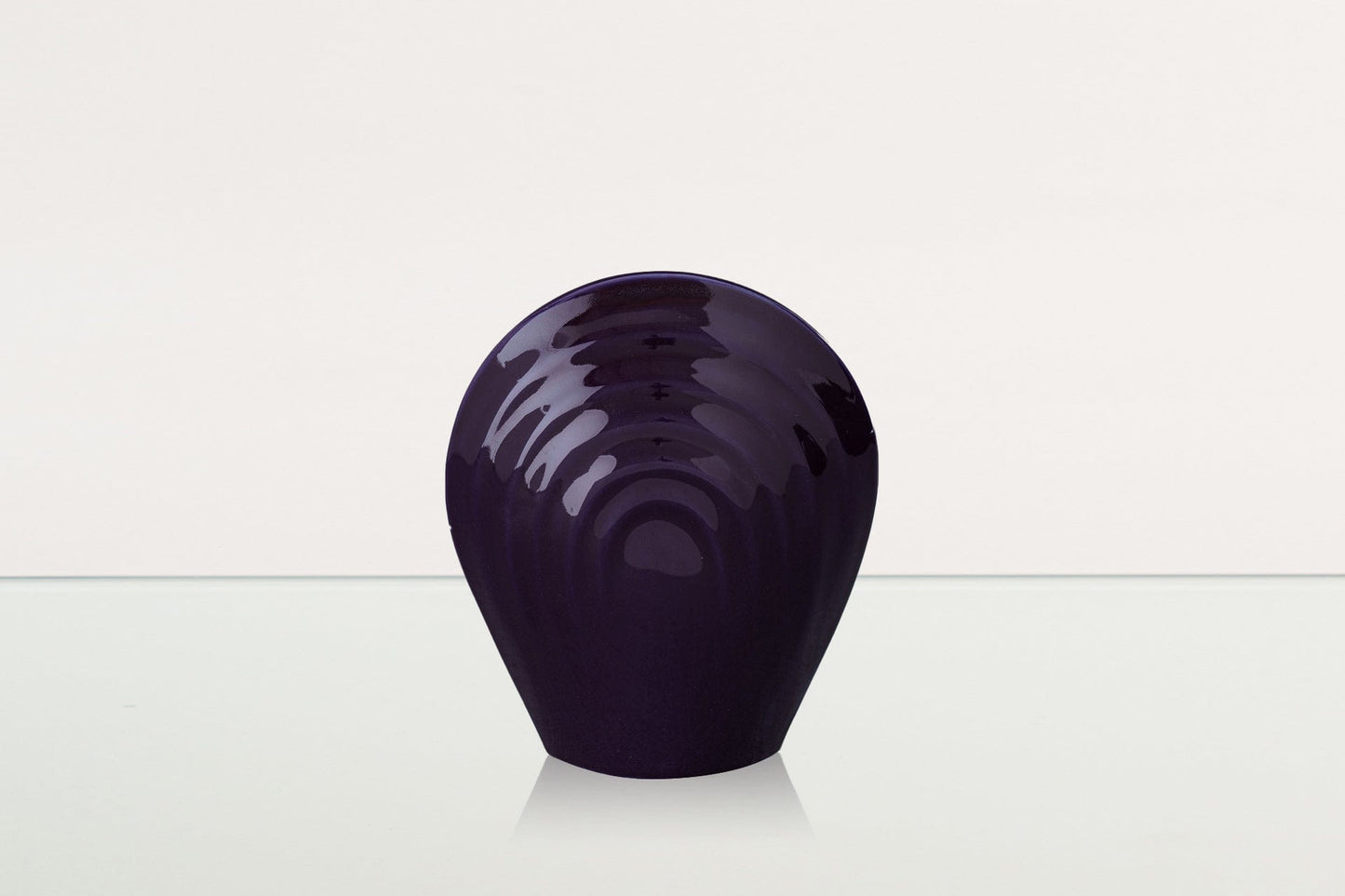 
                  
                    Pulvis Art Urns Keepsake Urn Handmade Cremation Keepsake Urn "Guardian" - Small Urn | Violet | Ceramic
                  
                