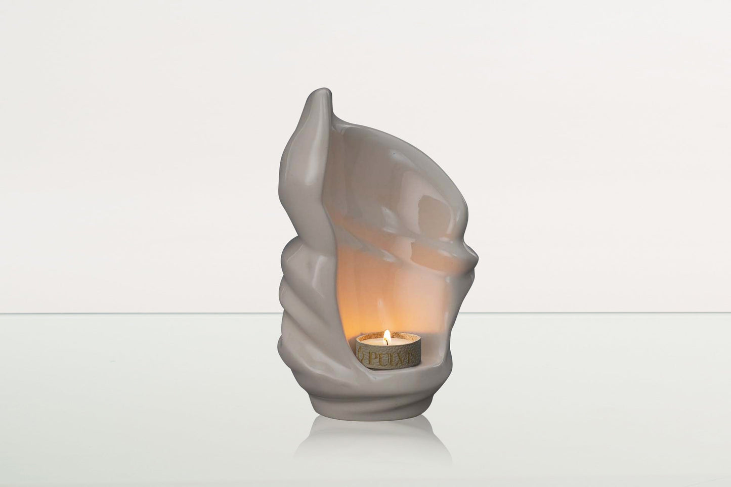 
                  
                    Pulvis Art Urns Keepsake Urn Handmade Cremation Keepsake Urn "Light" - Small Urn | Transparent | Ceramic
                  
                