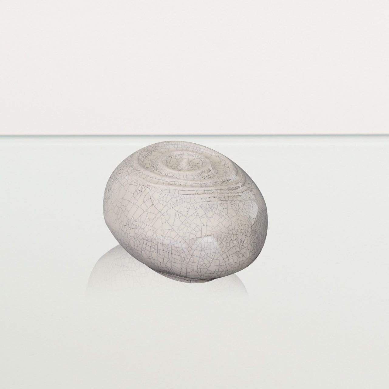 Handmade Cremation Keepsake Urn "Resonance" - Small Urn | Craquelure | Ceramic - Pulvis Art Urns