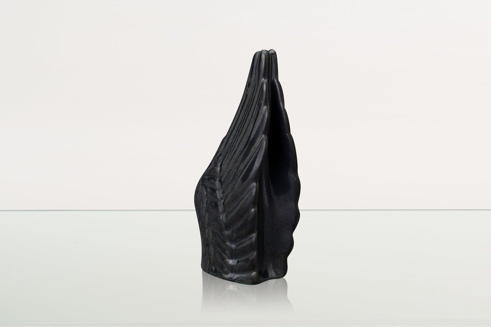 
                  
                    Pulvis Art Urns Keepsake Urn Handmade Cremation Keepsake Urn "Wings" - Small Urn | Black Melange | Ceramic
                  
                