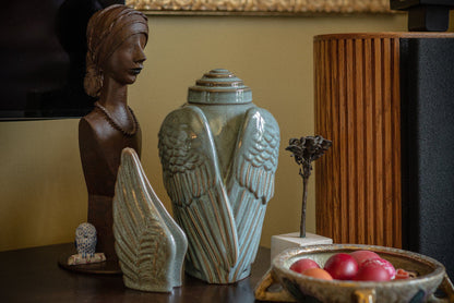 Handmade Cremation Keepsake Urn "Wings" - Small Urn | Oily Green Melange | Ceramic - Pulvis Art Urns