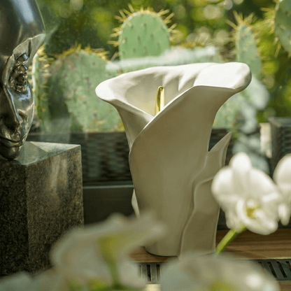 Pulvis Art Urns Medium Size Urn Calla Flower Memorial Urn for Ashes - Large Urn | White Matte