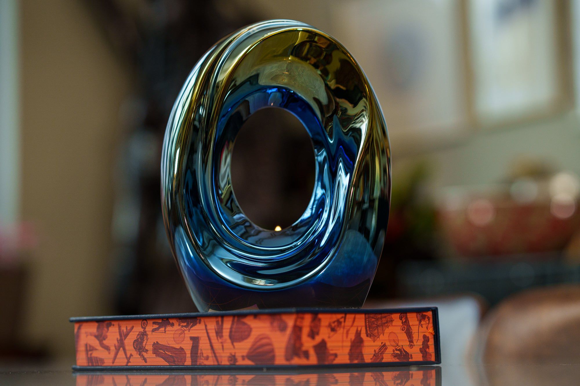 Artisan Cremation Urn for Ashes "The Passage" - Medium Urn | Shiny Yellow | Ceramic - Pulvis Art Urns