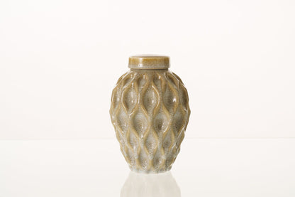Cremation Urn "Echo" - 3D Printed Ceramic Urn | Light Sand Melange | Medium - Pulvis Art Urns